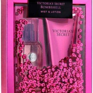Victoria’s Secret Bombshell set!